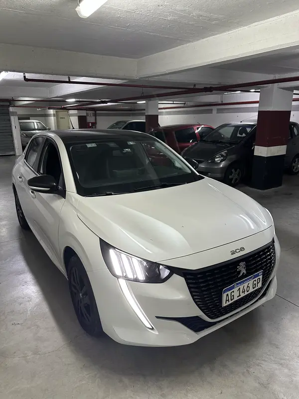Mira esta publicación de Peugeot 208 2023 en Motordil
