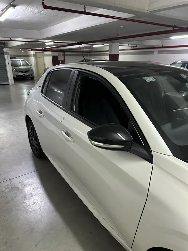 Mira esta publicación de Peugeot 208 2023 en Motordil