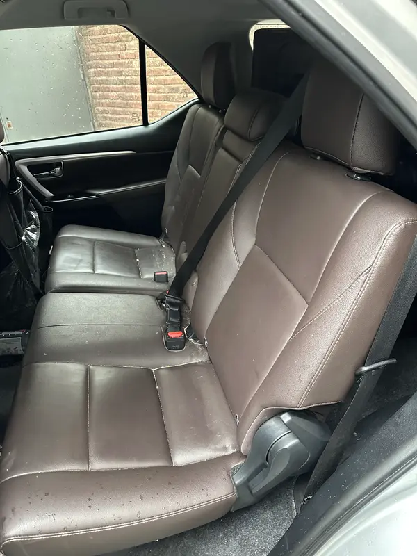 Mira esta publicación de Toyota SW4 2020 en Motordil