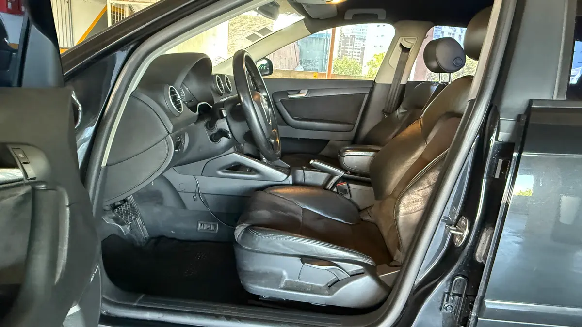 Mira esta publicación de Audi A3 Sportback 2005 en Motordil