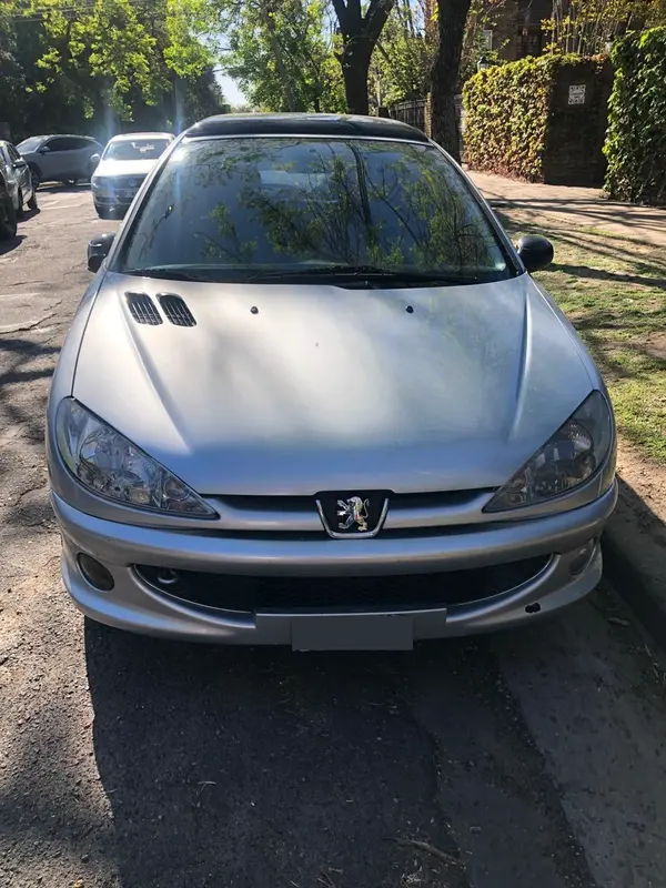 Mira esta publicación de Peugeot 206 2007 en Motordil
