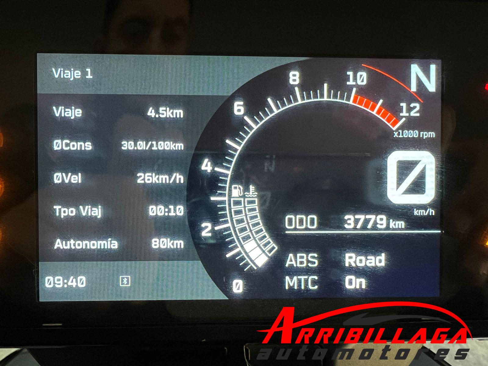 Mira esta publicación de KTM Adventure 390 2021 en Motordil