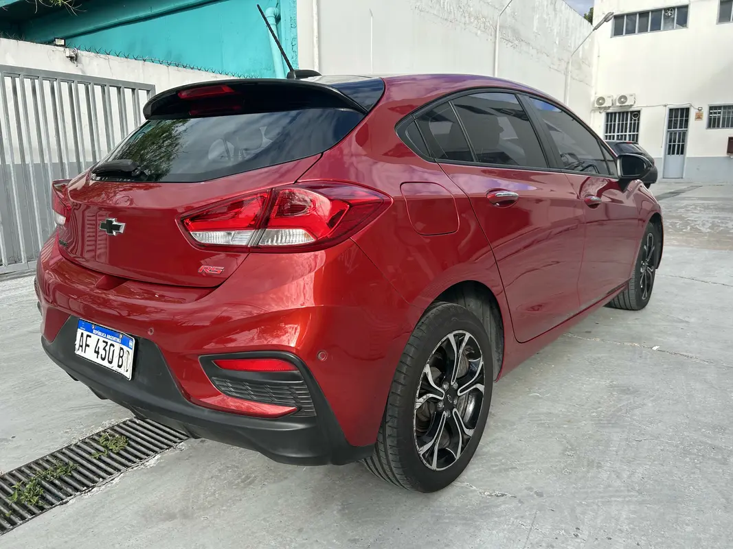 Mira esta publicación de Chevrolet Cruze 2022 en Motordil