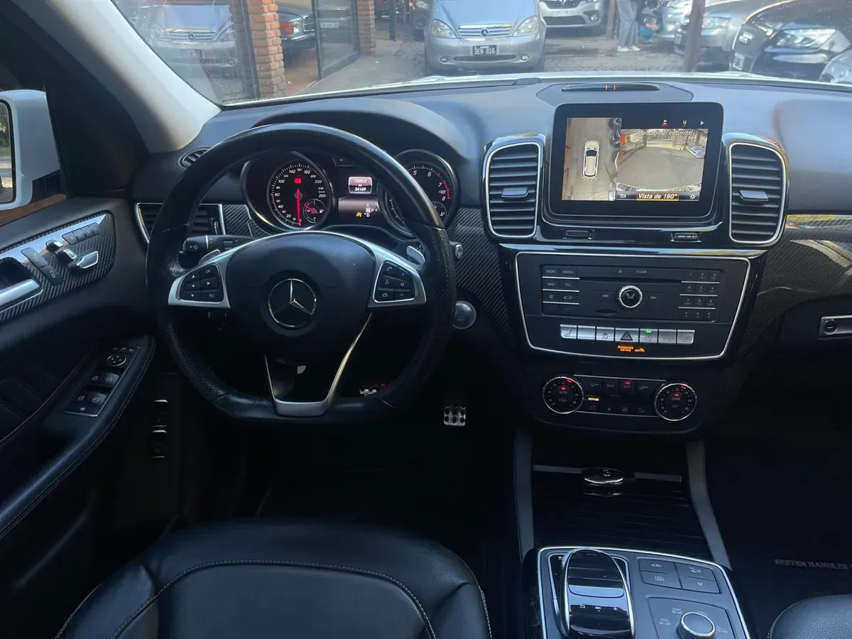 Mira esta publicación de Mercedes Benz GLE 2018 en Motordil