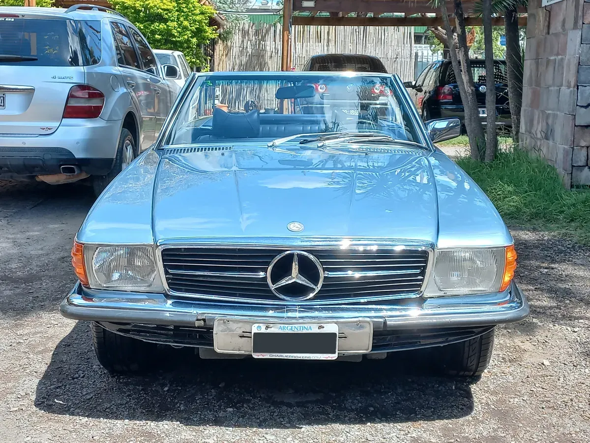 Mira esta publicación de Mercedes Benz 280 SLC 1976 en Motordil
