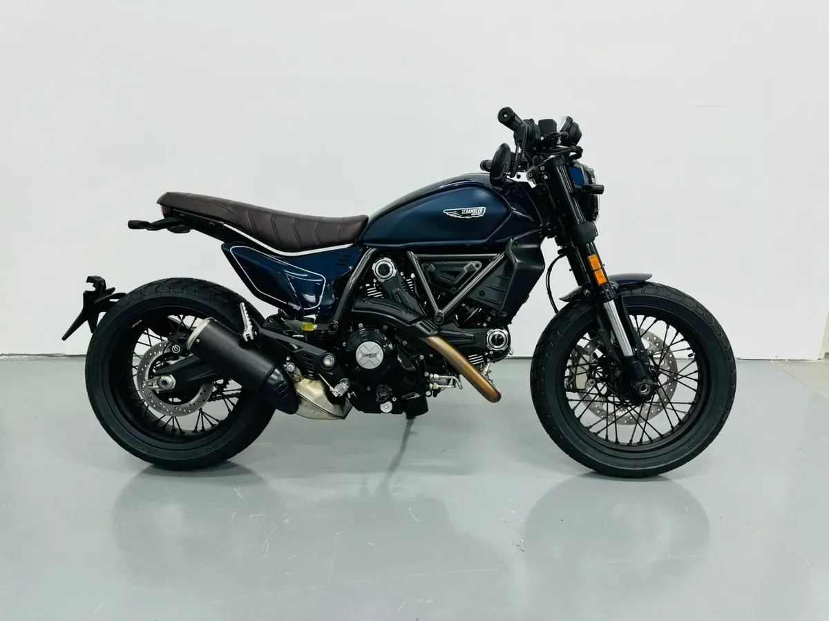 Mira esta publicación de Ducati 800 2025 en Motordil