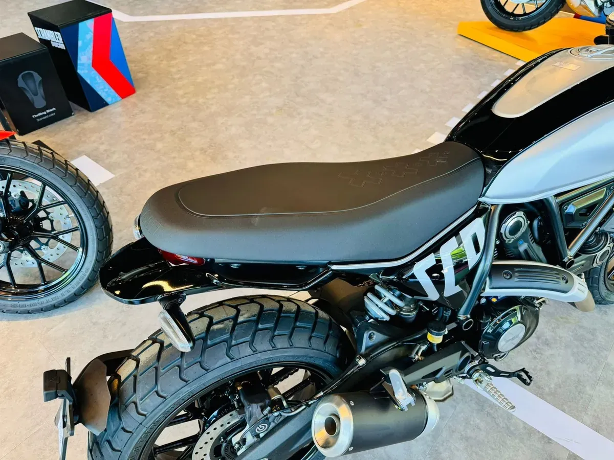 Mira esta publicación de Ducati 800 Icon Next Gen 2024 en Motordil