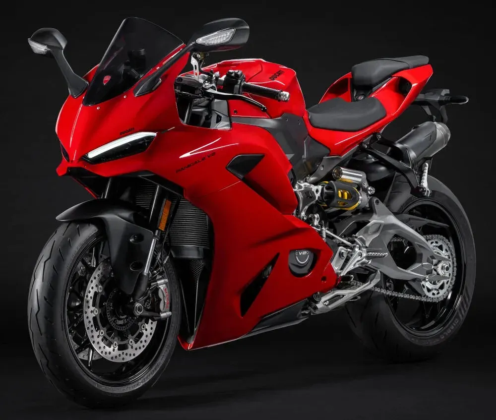Mira esta publicación de Ducati 955 Panigale V2 2025 en Motordil