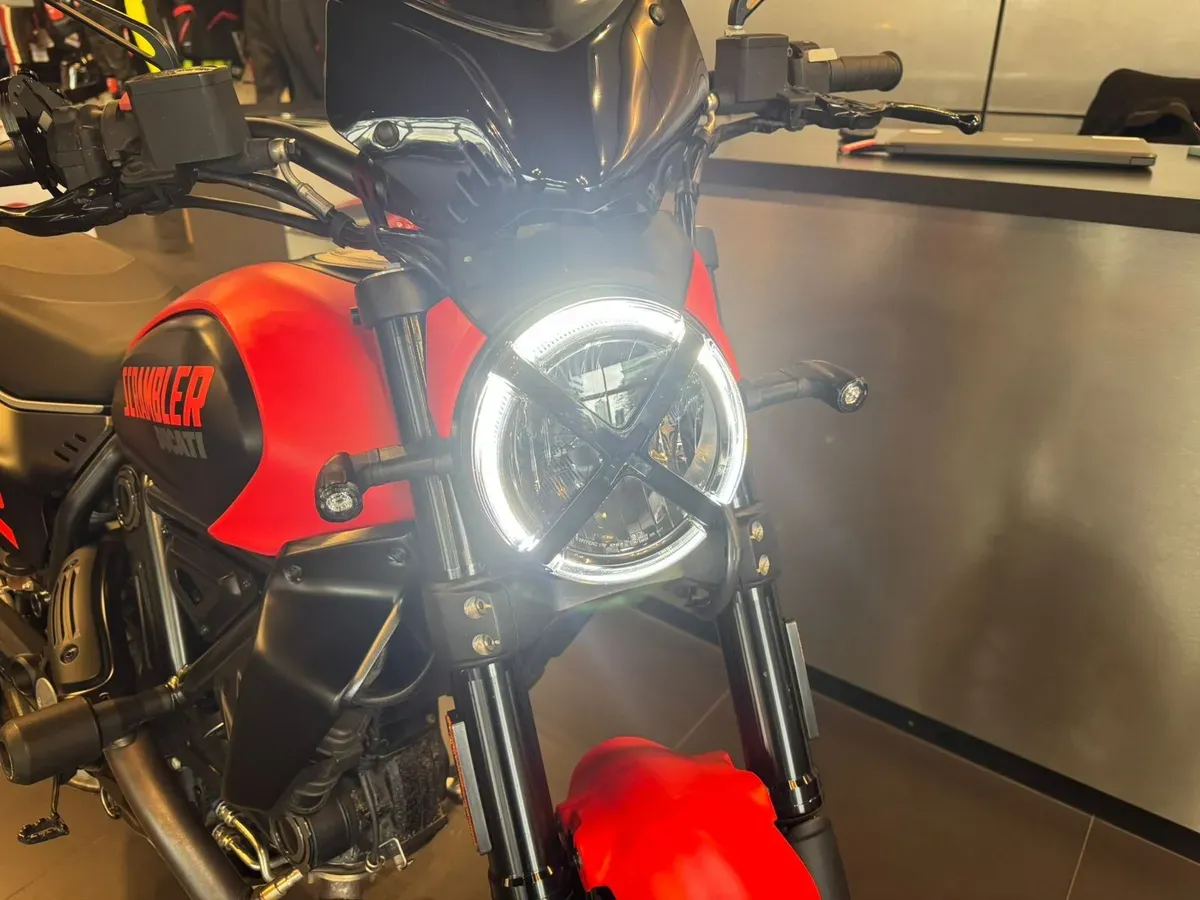 Mira esta publicación de Ducati 800 Full Throttle 2024 en Motordil