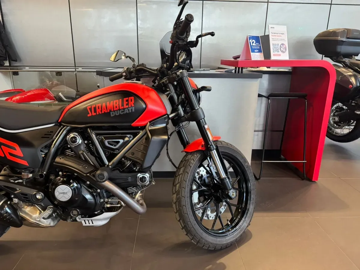 Mira esta publicación de Ducati 800 Full Throttle 2024 en Motordil