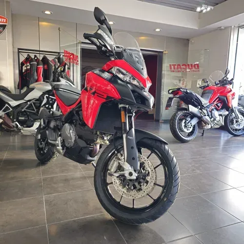 Mira esta publicación de Ducati 950 2025 en Motordil