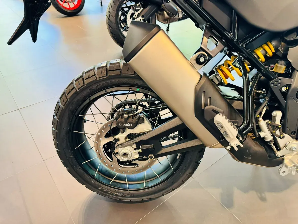 Mira esta publicación de Ducati 950 2025 en Motordil