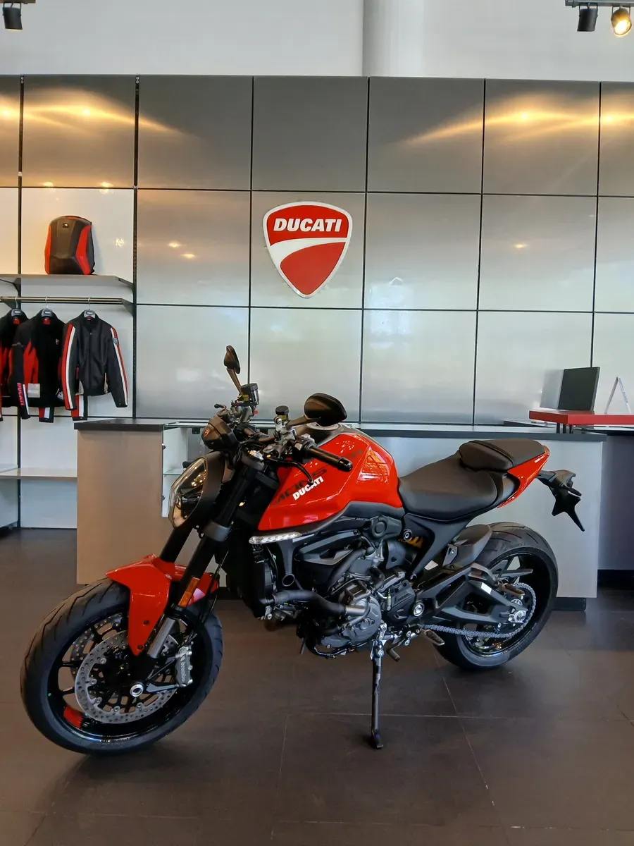 Mira esta publicación de Ducati 937 2025 en Motordil