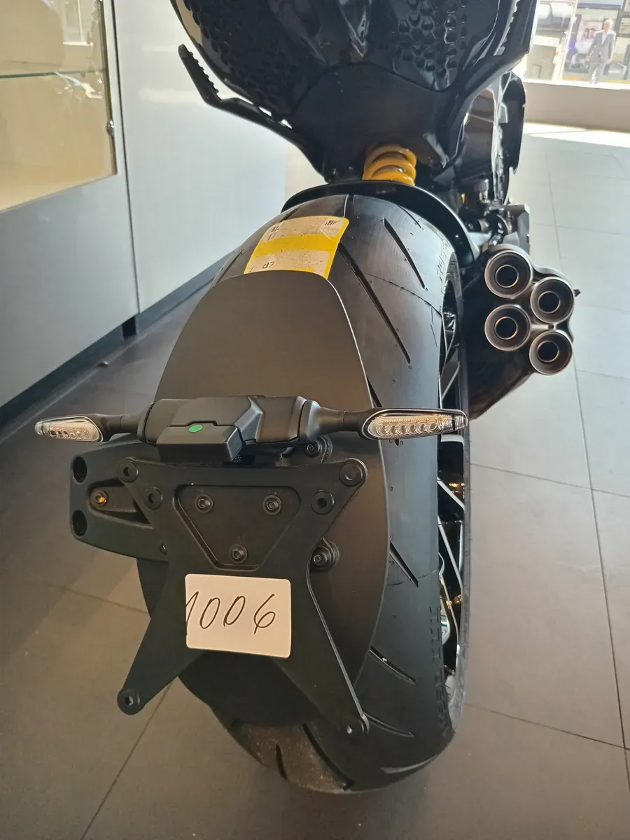 Mira esta publicación de Ducati 1158 Diavel V4 2025 en Motordil