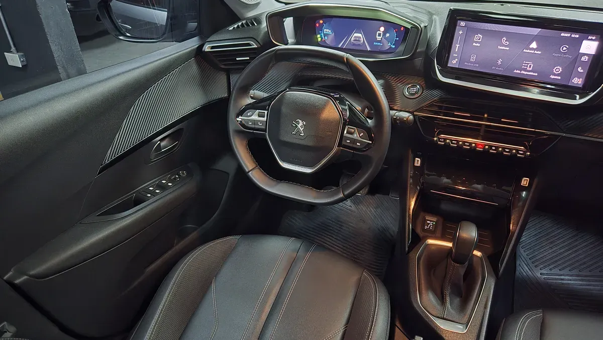 Mira esta publicación de Peugeot 208 2023 en Motordil