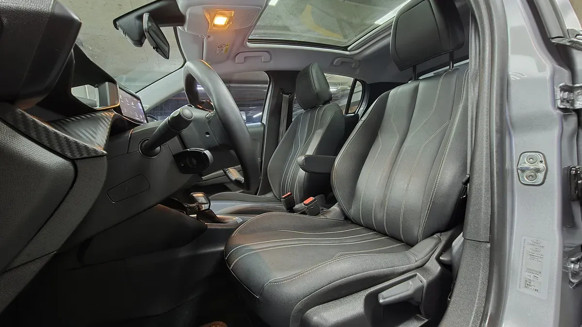 Mira esta publicación de Peugeot 208 2023 en Motordil