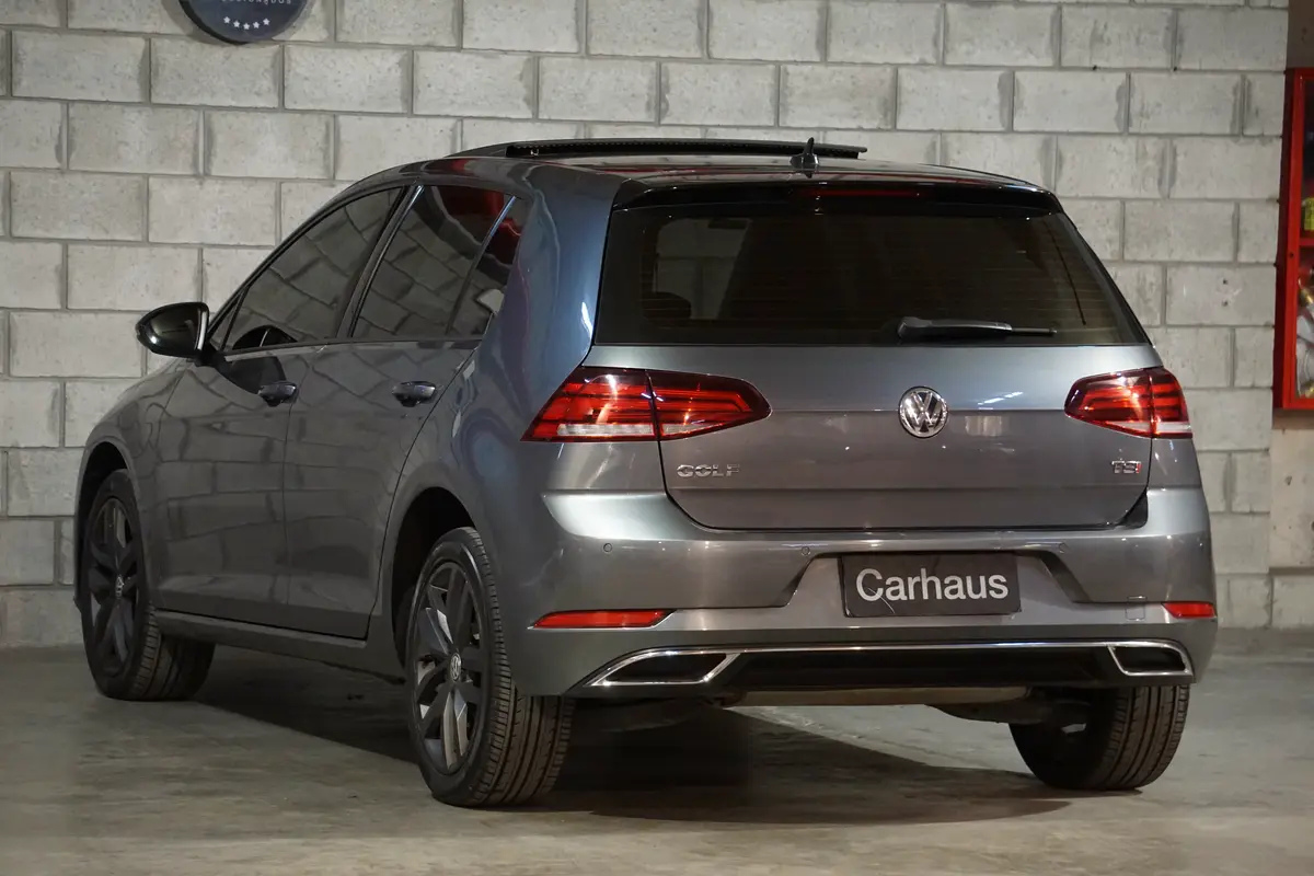 Mira esta publicación de Volkswagen Golf 2018 en Motordil