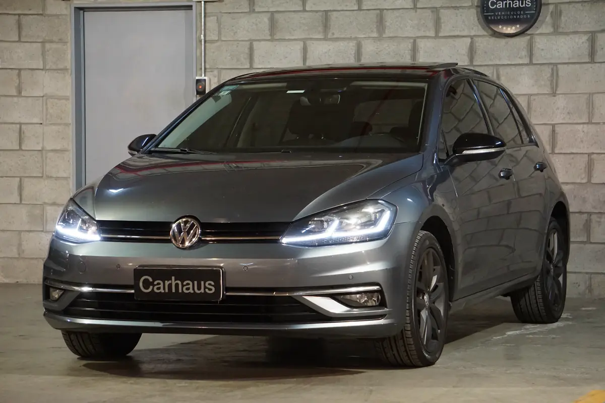 Mira esta publicación de Volkswagen Golf 2018 en Motordil