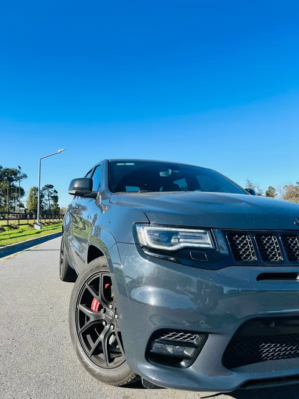 Mira esta publicación de Jeep Grand Cherokee 2019 en Motordil