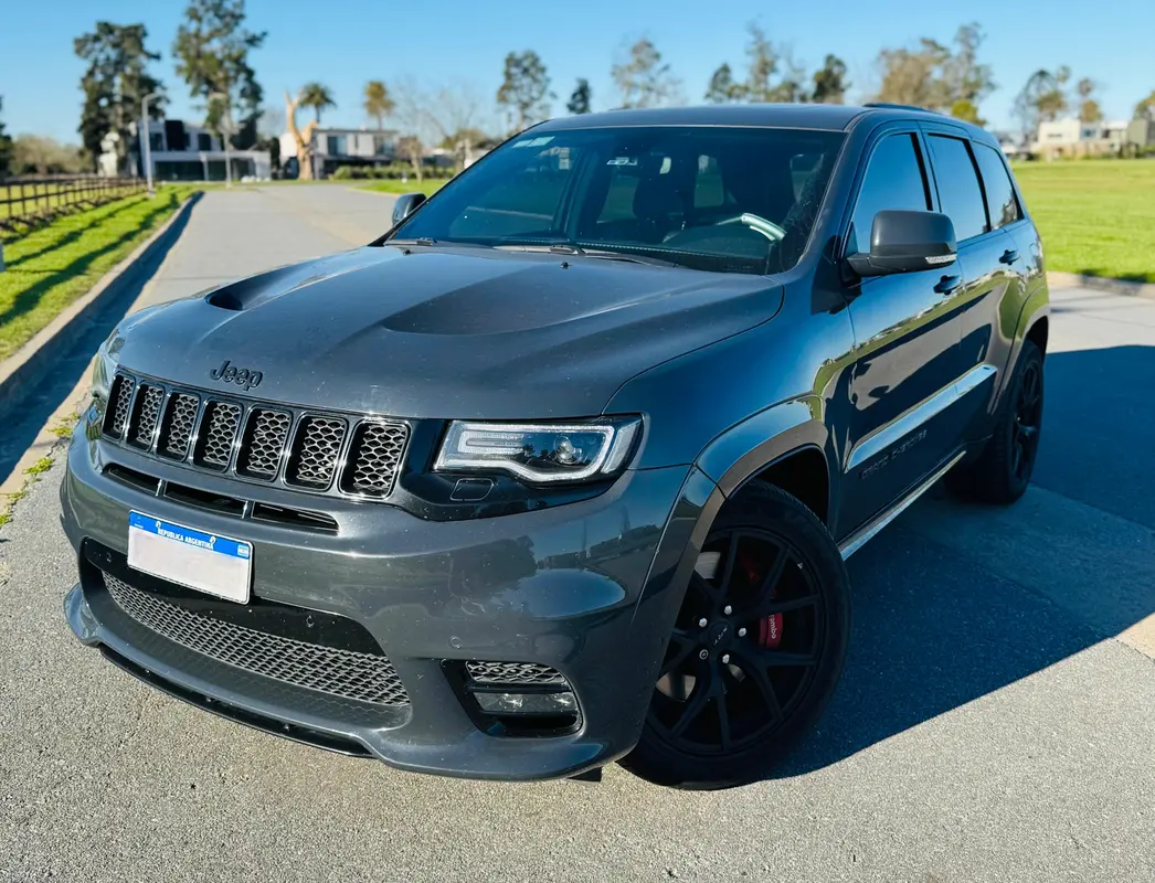 Mira esta publicación de Jeep Grand Cherokee 2019 en Motordil