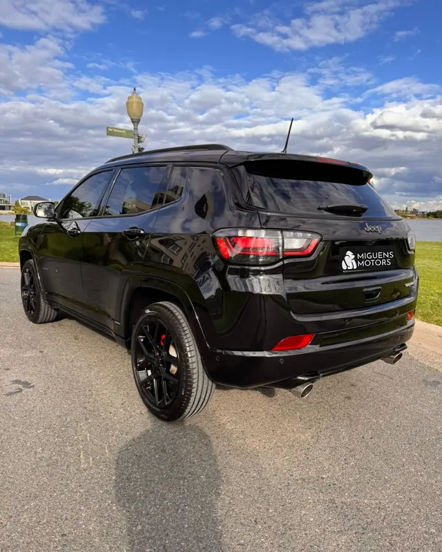 Mira esta publicación de Jeep Compass 2025 en Motordil