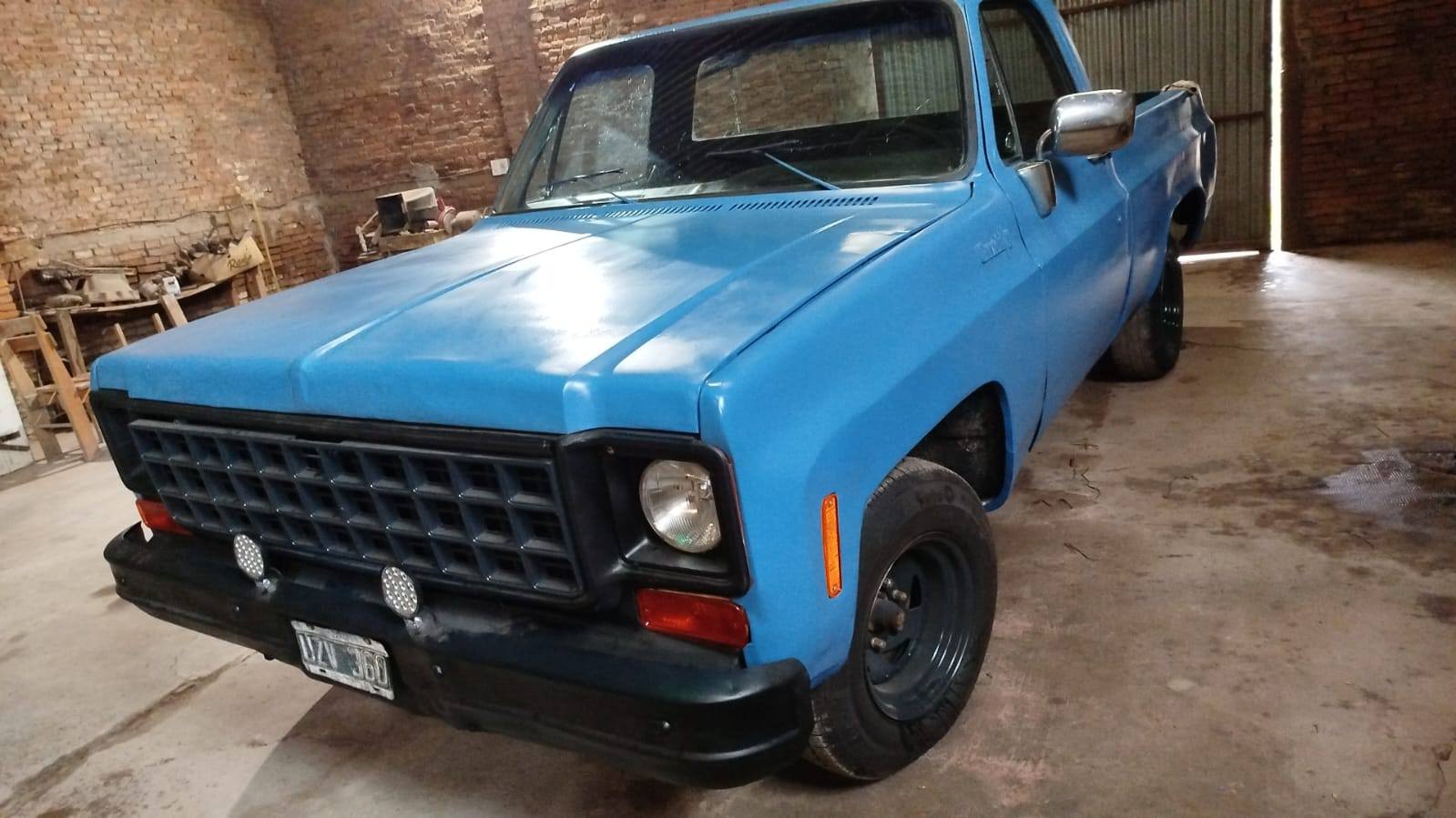 Mira esta publicación de Chevrolet C10 1976 en Motordil