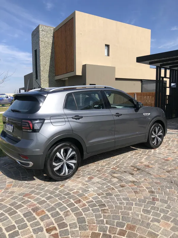 Mira esta publicación de Volkswagen T Cross 2020 en Motordil