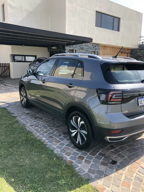 Mira esta publicación de Volkswagen T Cross 2020 en Motordil