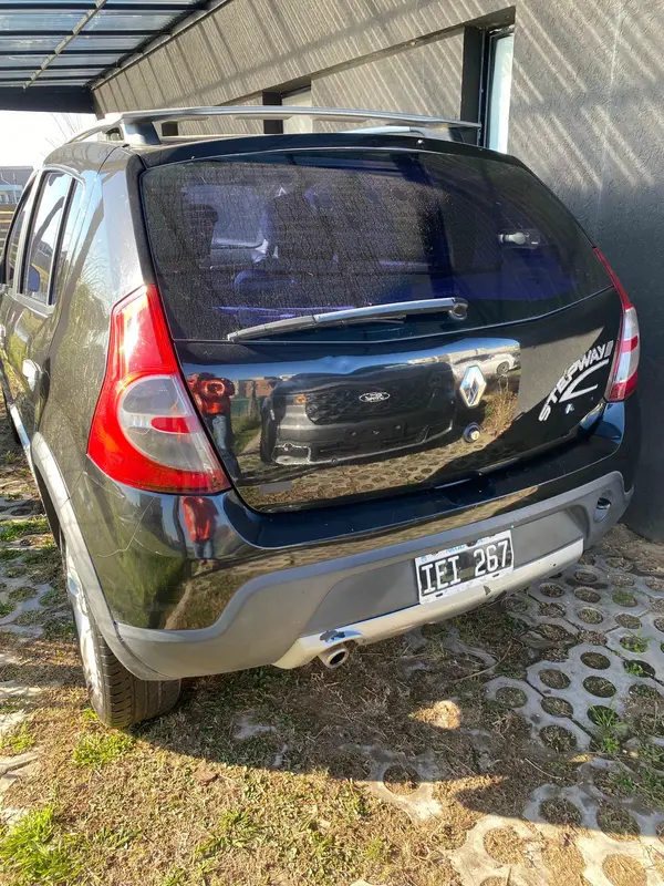 Mira esta publicación de Renault Sandero 2010 en Motordil