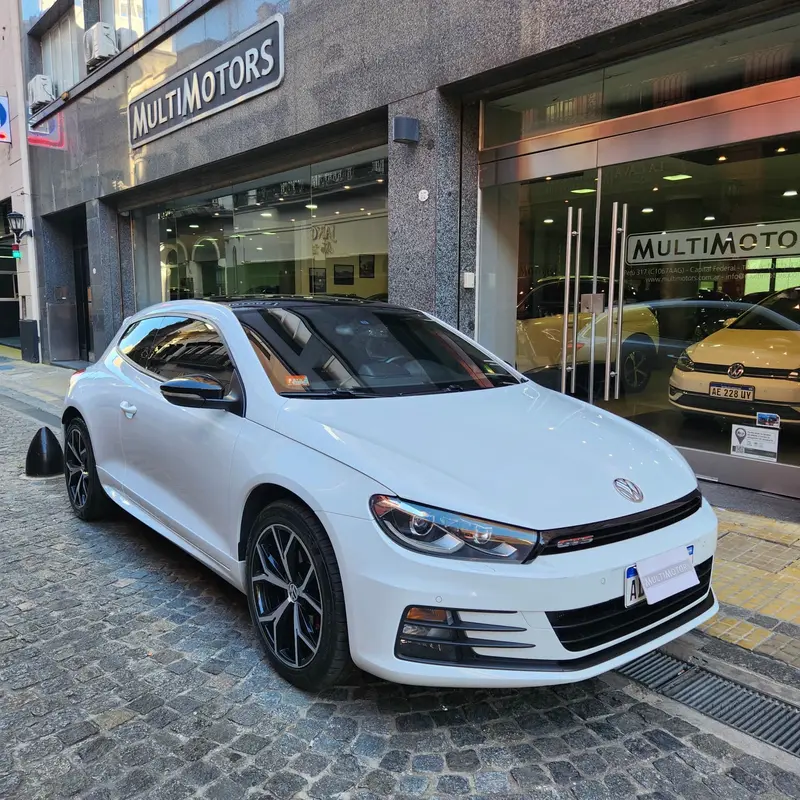 Mira esta publicación de Volkswagen Scirocco 2018 en Motordil