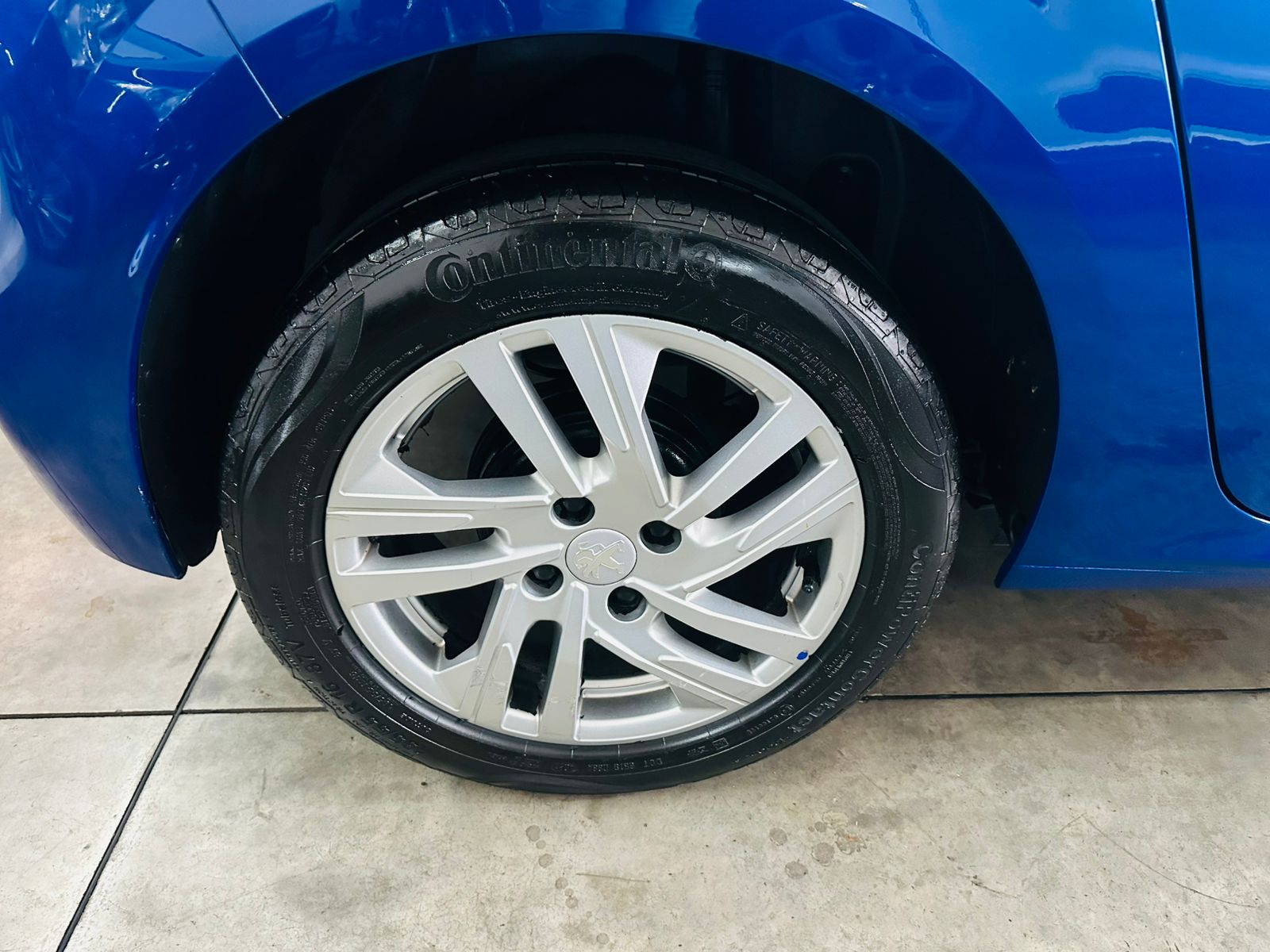 Mira esta publicación de Peugeot 208 2021 en Motordil