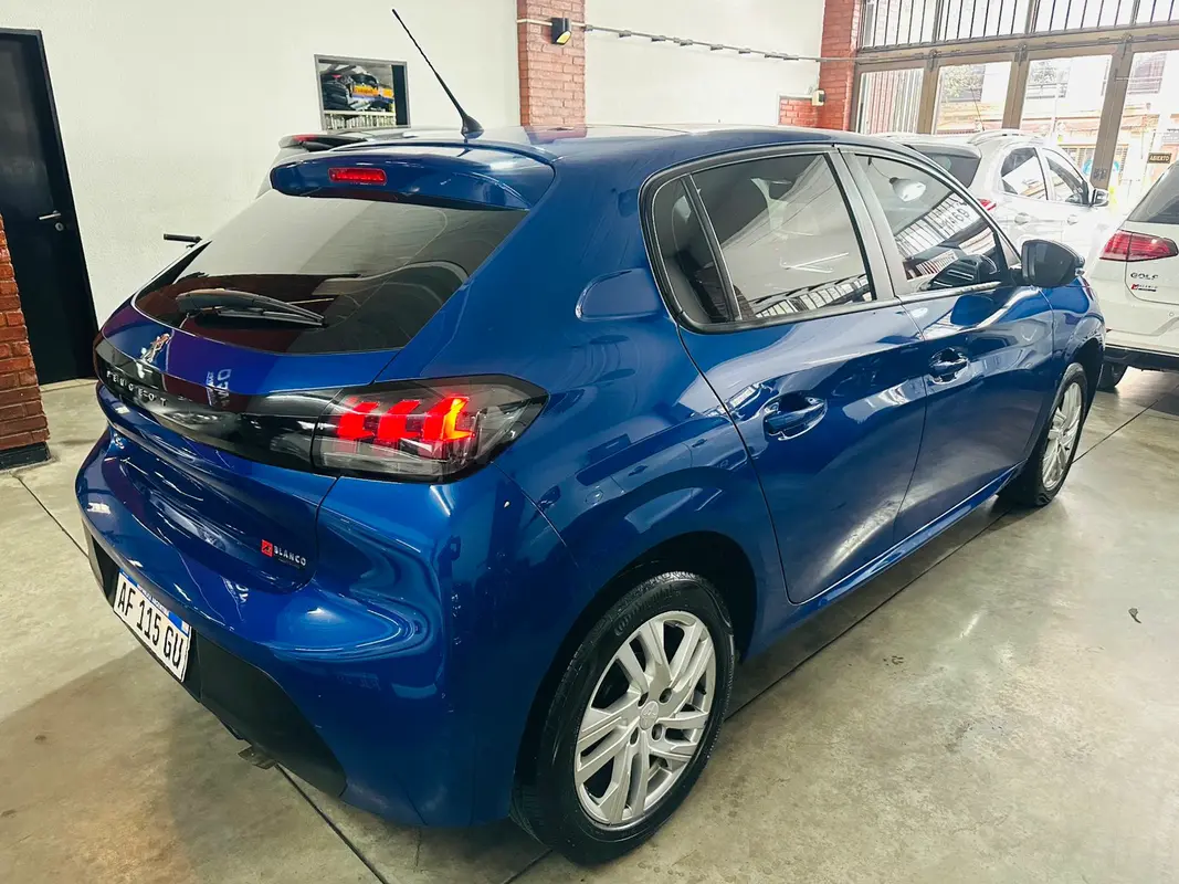 Mira esta publicación de Peugeot 208 2021 en Motordil