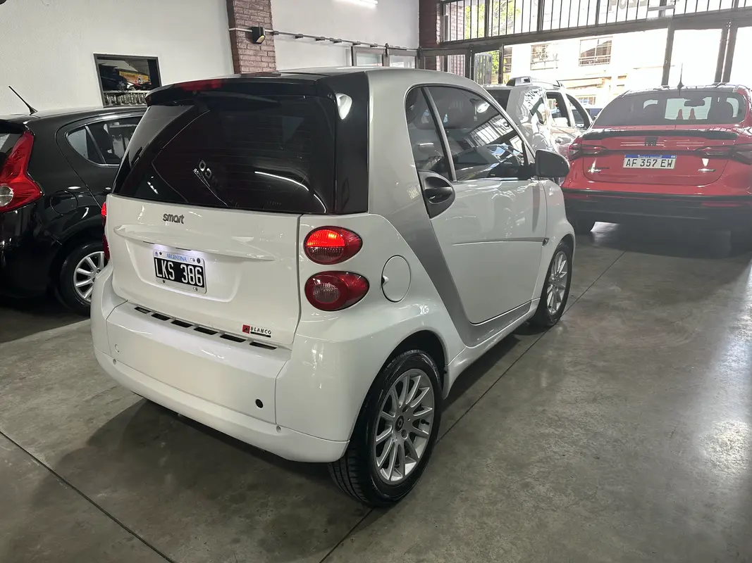 Mira esta publicación de Smart Fortwo 2012 en Motordil