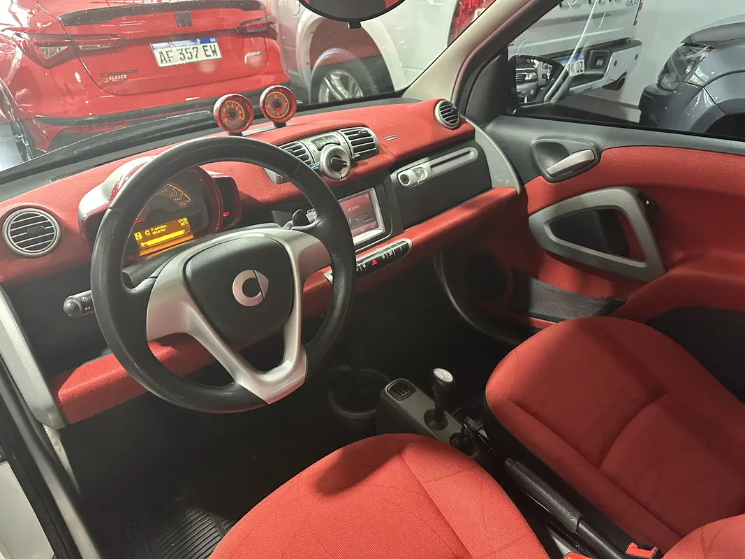 Mira esta publicación de Smart Fortwo 2012 en Motordil