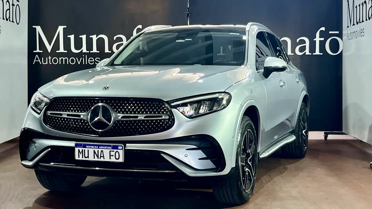 Mira esta publicación de Mercedes Benz GLC 2023 en Motordil