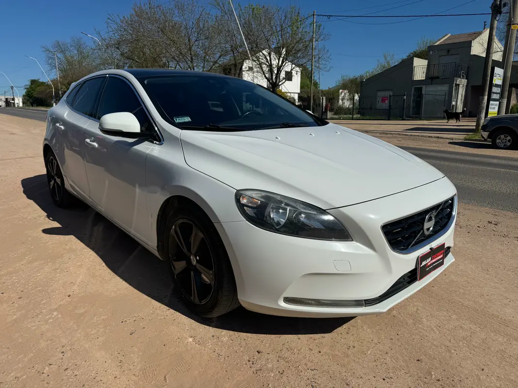 Mirá esta publicación de Volvo V 40