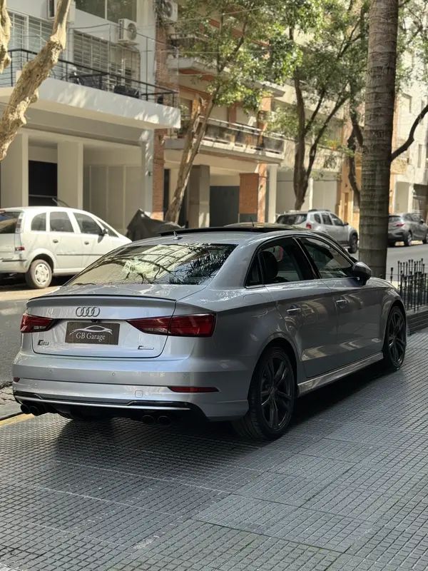 Mira esta publicación de Audi S3 2017 en Motordil