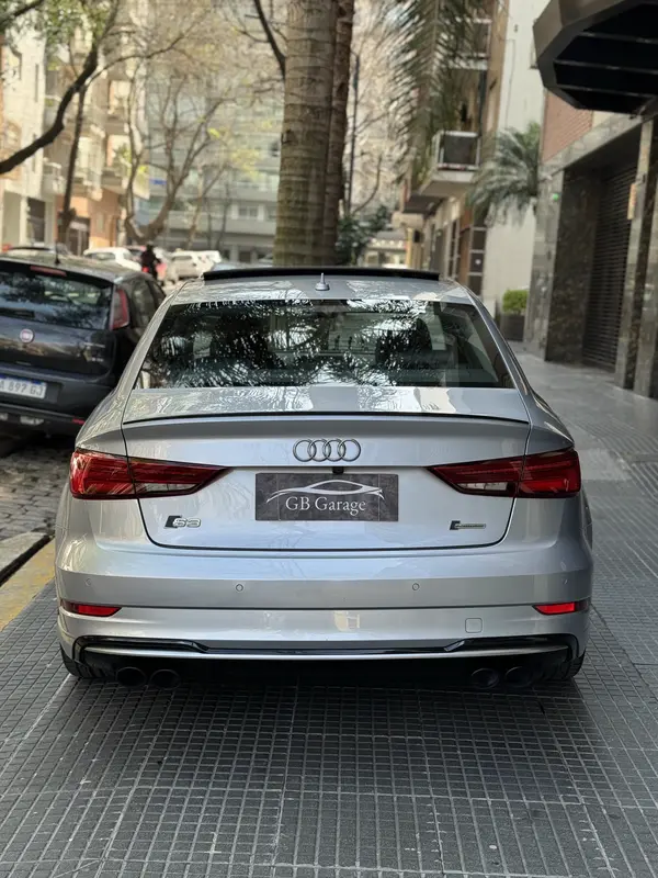 Mira esta publicación de Audi S3 2017 en Motordil