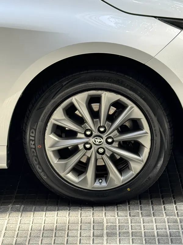 Mira esta publicación de Toyota Corolla 2023 en Motordil