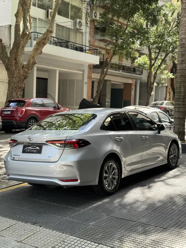 Mira esta publicación de Toyota Corolla 2023 en Motordil