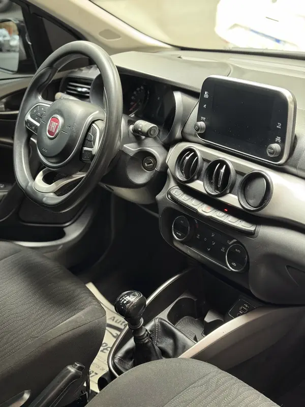 Mira esta publicación de Fiat Cronos 2020 en Motordil