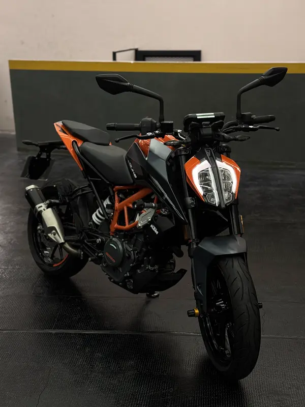 Mira esta publicación de KTM Duke 390 Naked G3 2023 en Motordil