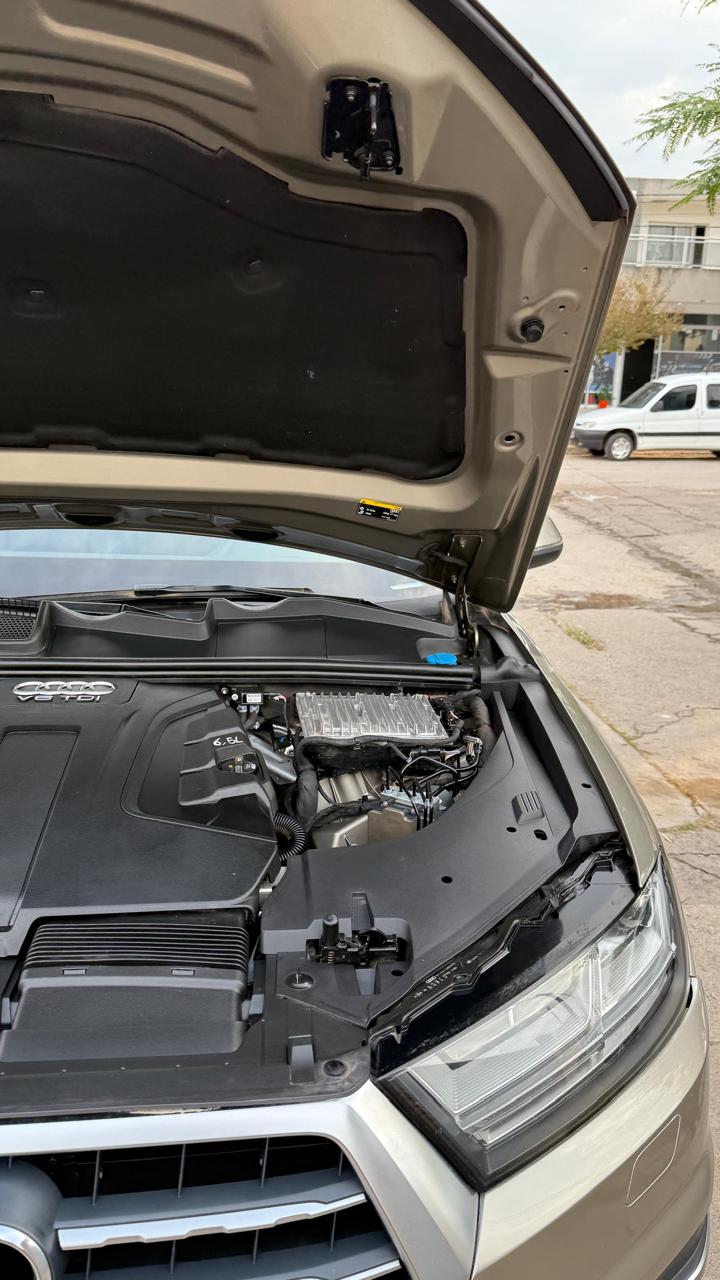 Mira esta publicación de Audi Q7 2020 en Motordil