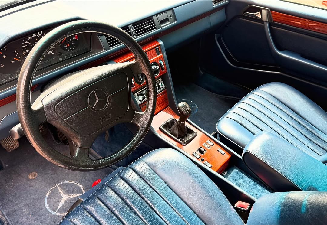 Mira esta publicación de Mercedes Benz Clase E 1993 en Motordil