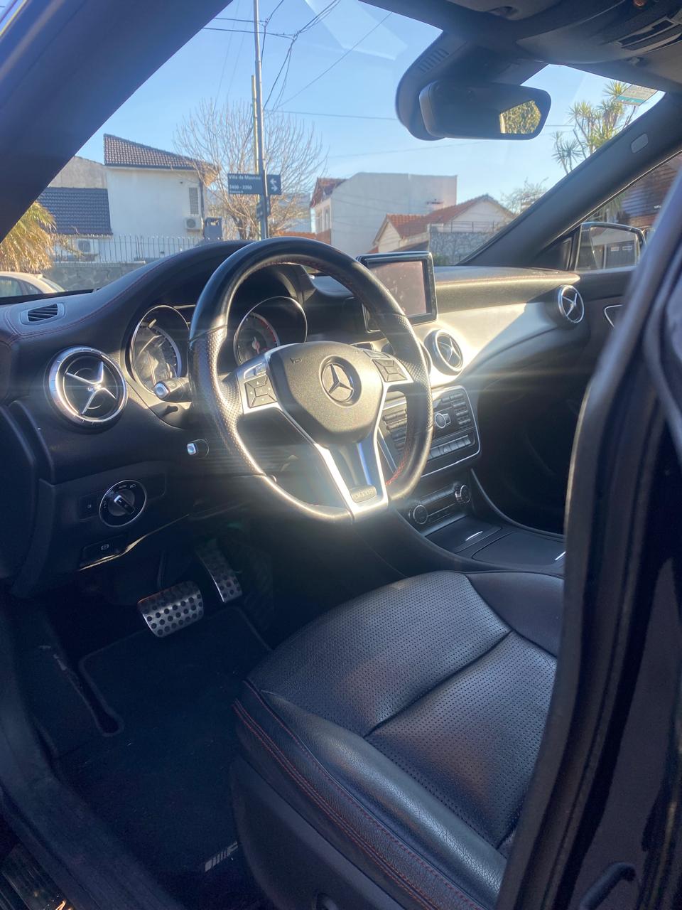 Mira esta publicación de Mercedes Benz CLA 2013 en Motordil