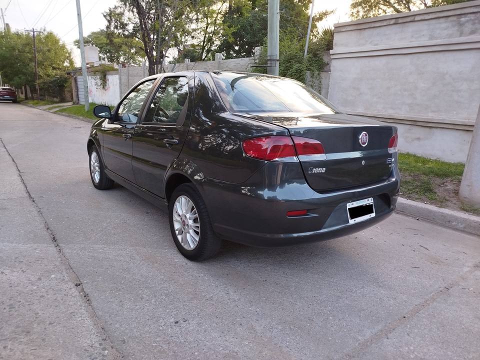 Mira esta publicación de Fiat Siena 2014 en Motordil
