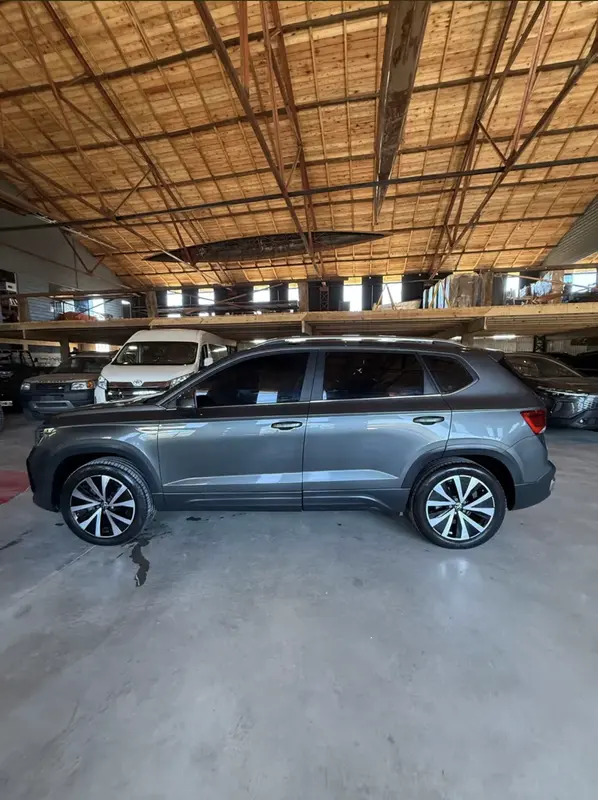 Mira esta publicación de Volkswagen Taos 2021 en Motordil