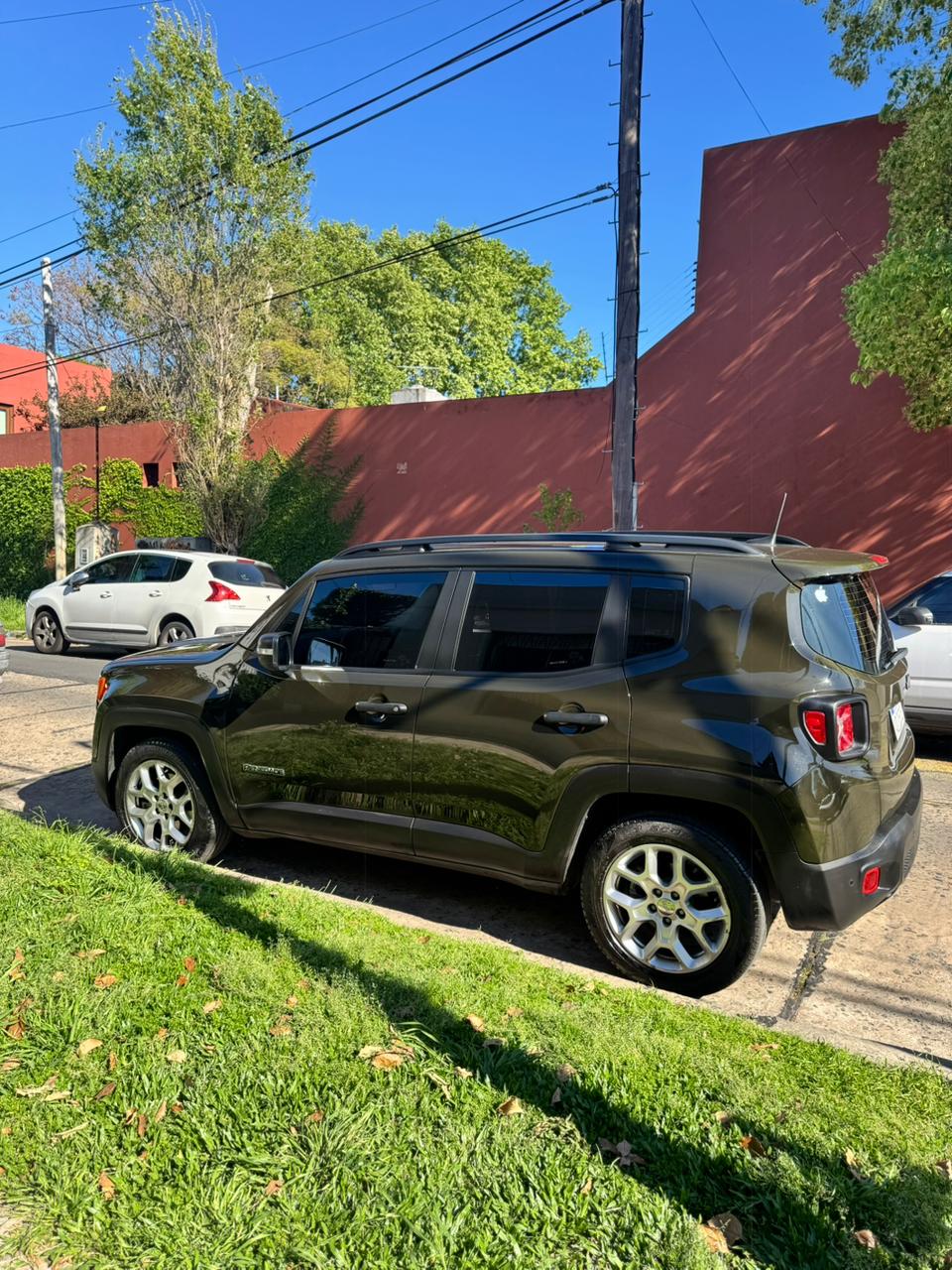 Mirá esta publicación de Jeep Renegade