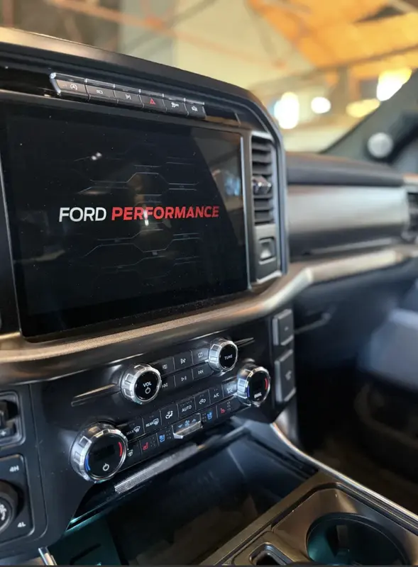 Mirá esta publicación de Ford F 150 Raptor