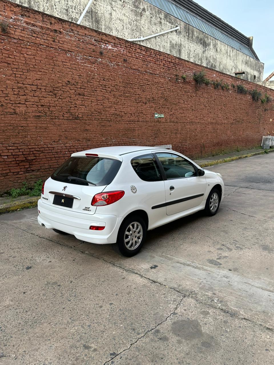 Mira esta publicación de Peugeot 207 Compact 2012 en Motordil